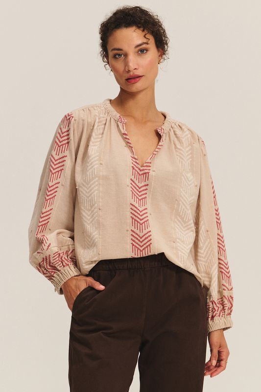 Velvet Effie Gaia Jacquard Top in Chai Velvet Effie Gaia Jacquard Top in Chai