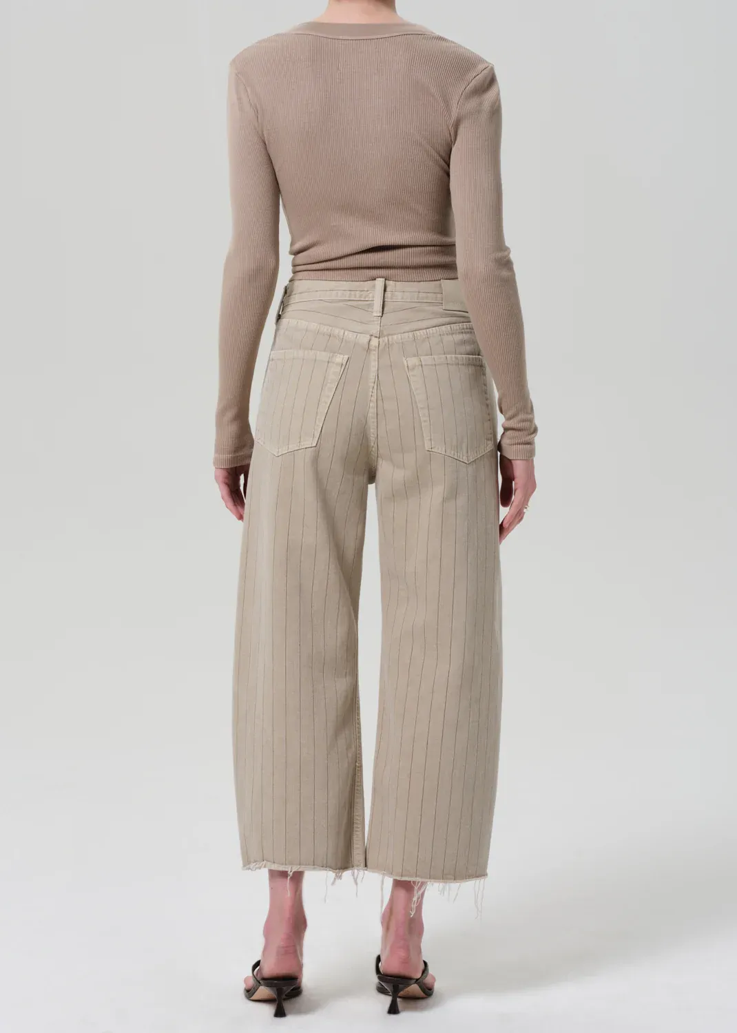 Citizens of Humanity Ayla Raw Hem Crop in Natural Stripe