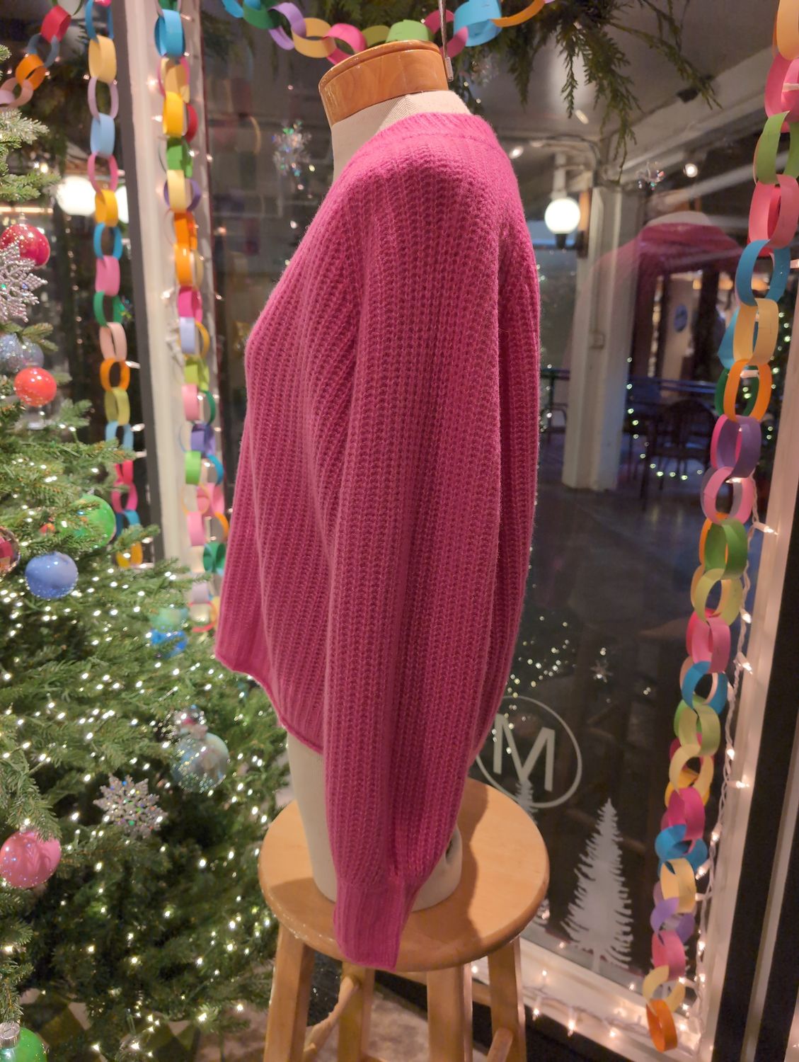 Estheme Cashmere Silk Ribbed V Neck in Malabar