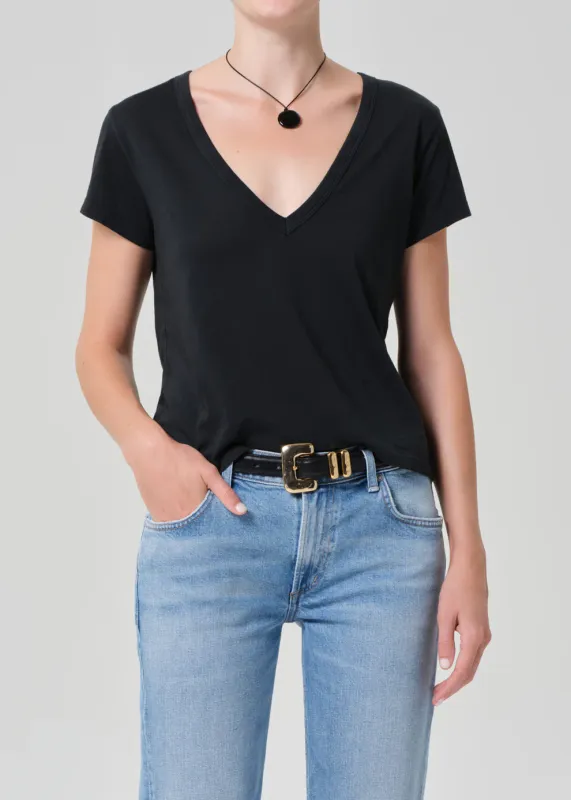 Citizens of Humanity Hara V Neck Tee in Washed Black