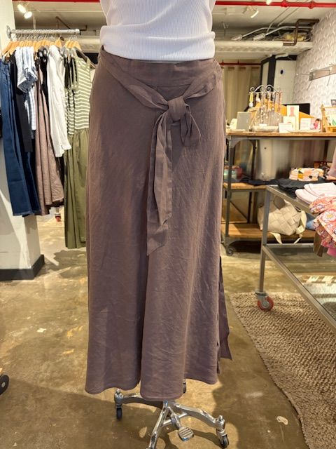 Velvet Malina Woven Linen Skirt in Mudslide