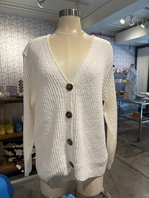 Avalin Ribbed 4 Button Cardigan in White