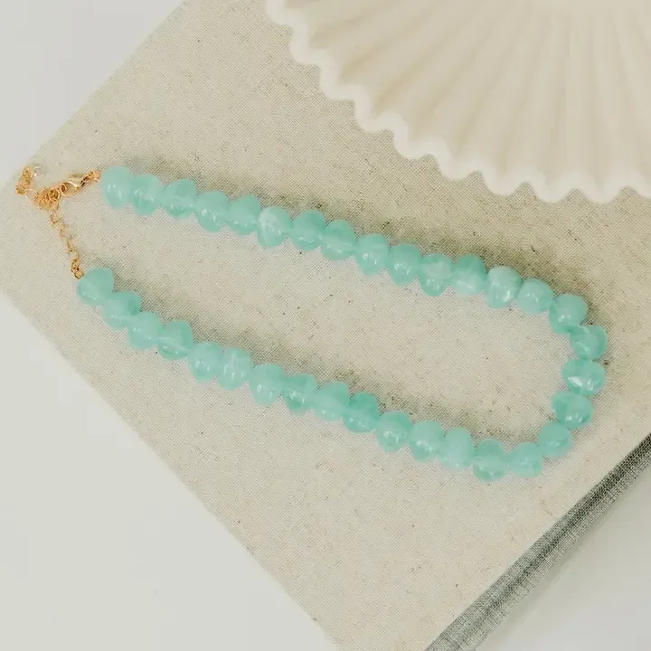 Pretty Simple Roz Beaded Necklace Pretty Simple Roz Beaded Necklace