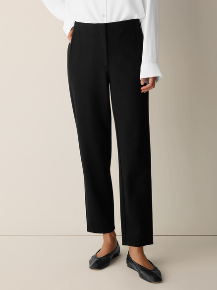 Eileen Fisher Washable Flex Ponte Tapered Trouser Pant in Black