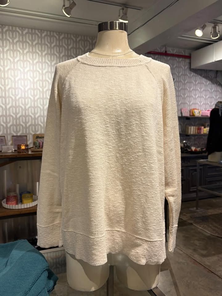Avalin Cotton Slub Long Sleeve Crew Neck with Raglan Sleeves in Natural