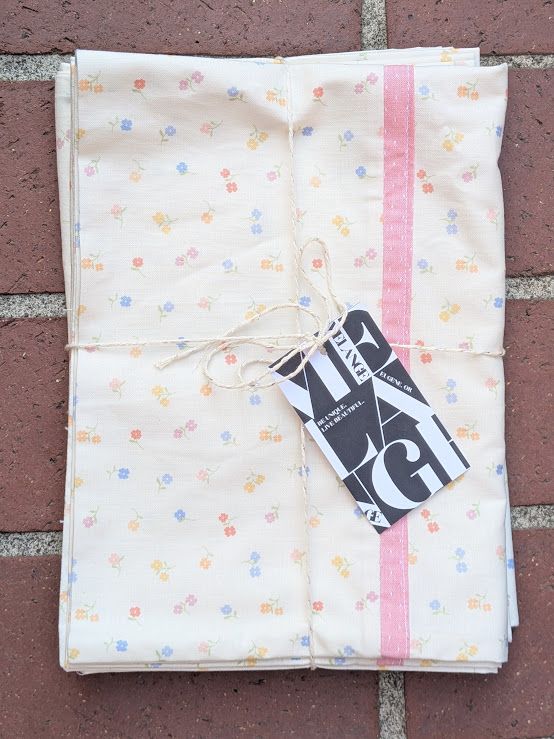 Collins Collective Pillow Case Pair in Dainty Floral