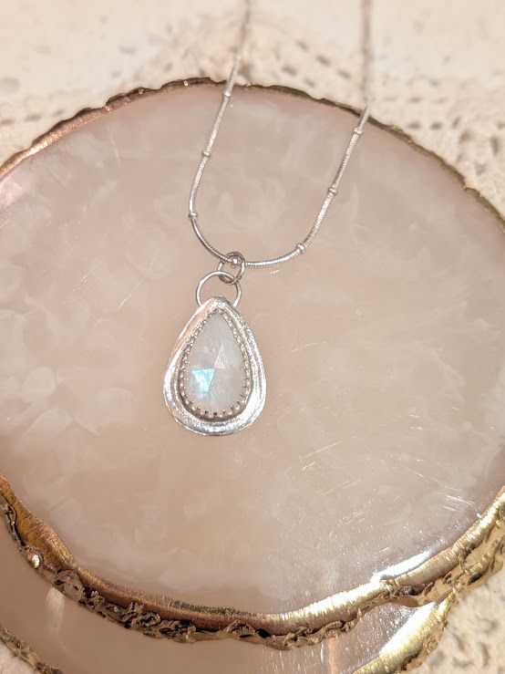 Savage Roots Vina Necklace in Moonstone & Sterling Silver Savage Roots Vina Necklace in Moonstone & Sterling Silver