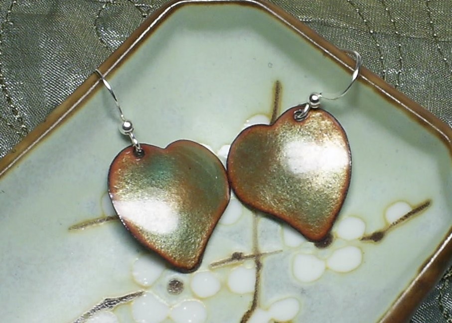 Shimmery Champagney Heart Earrings