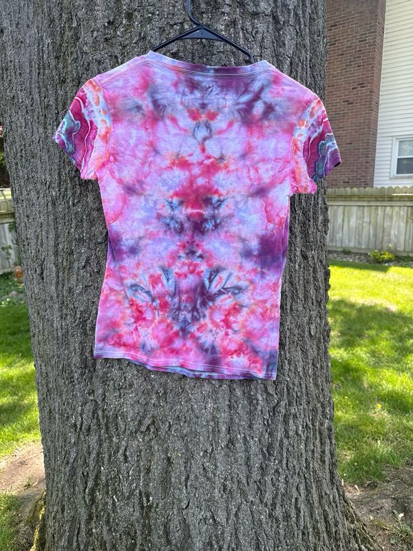 Mandala V-neck