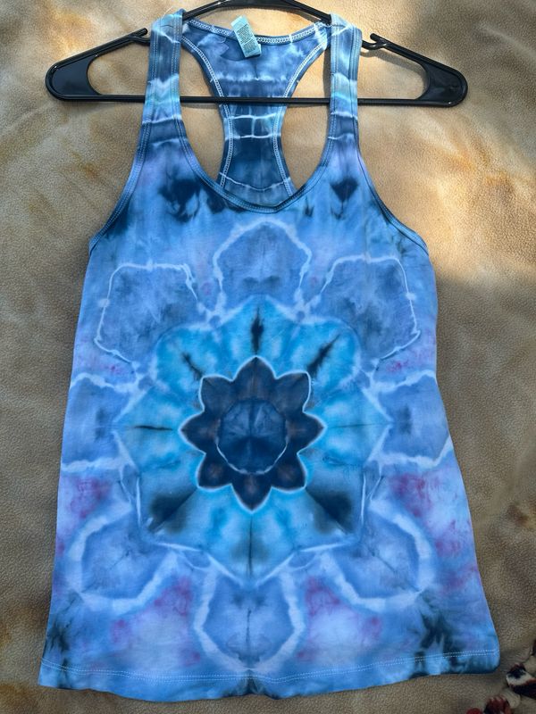Mandala Tank