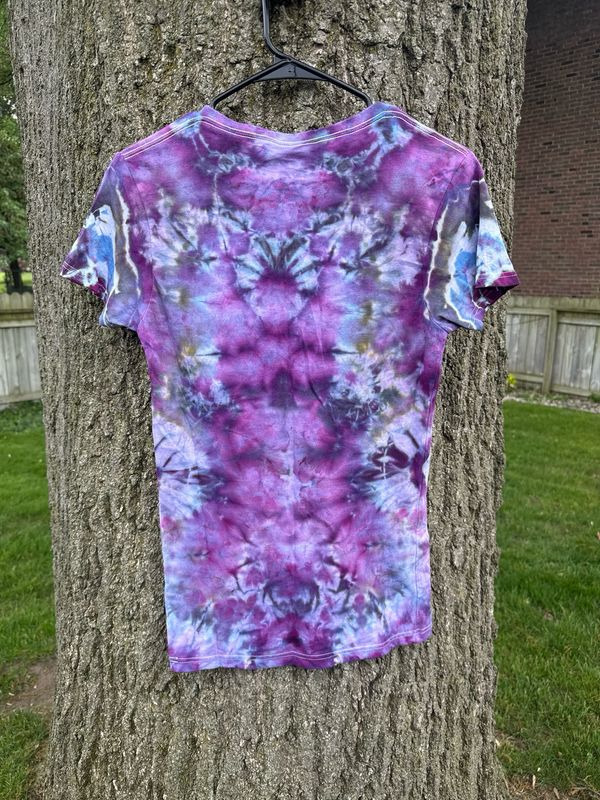 Mandala V-neck