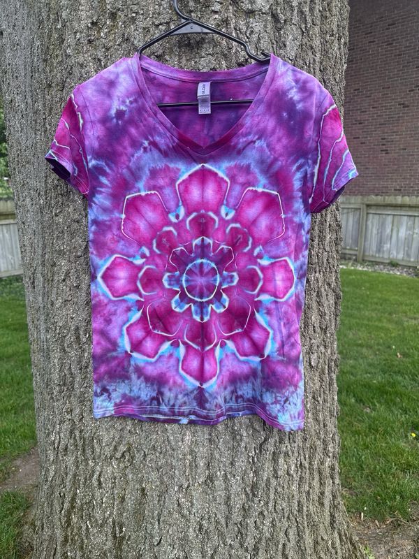 Mandala V-neck