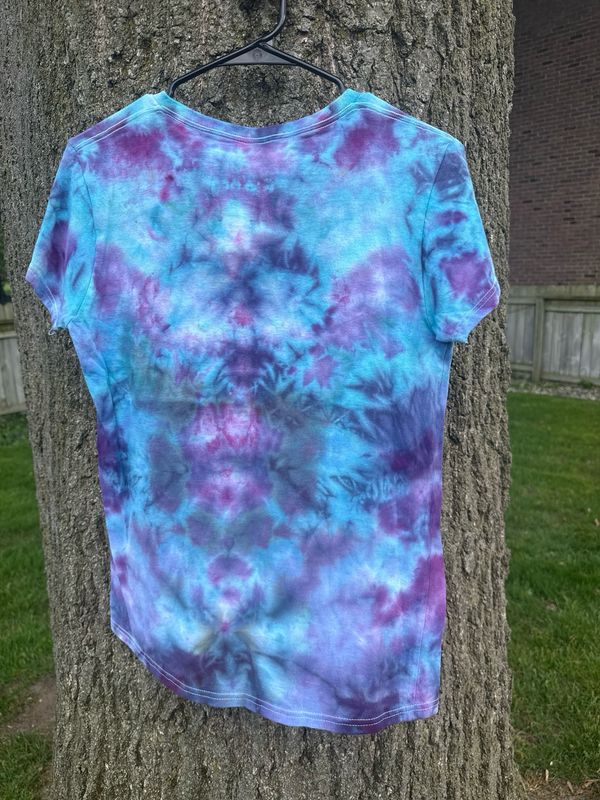 Mandala V-neck