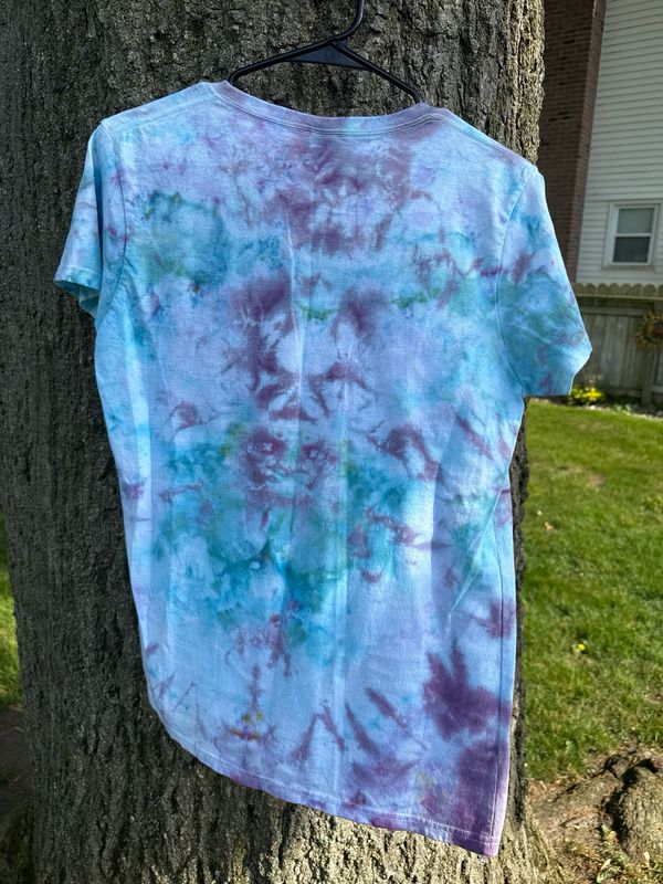 Mandala V-neck