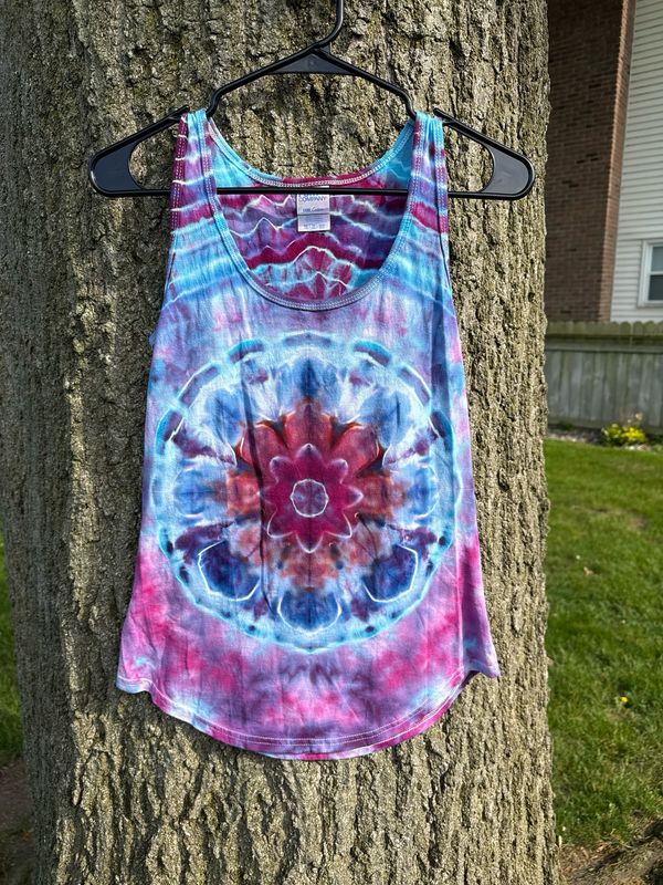 Mandala Tank
