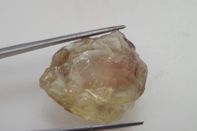 Red Oregon Sunstone Facet Grade Rough 45.0ct (9.0 grm) IS2530
