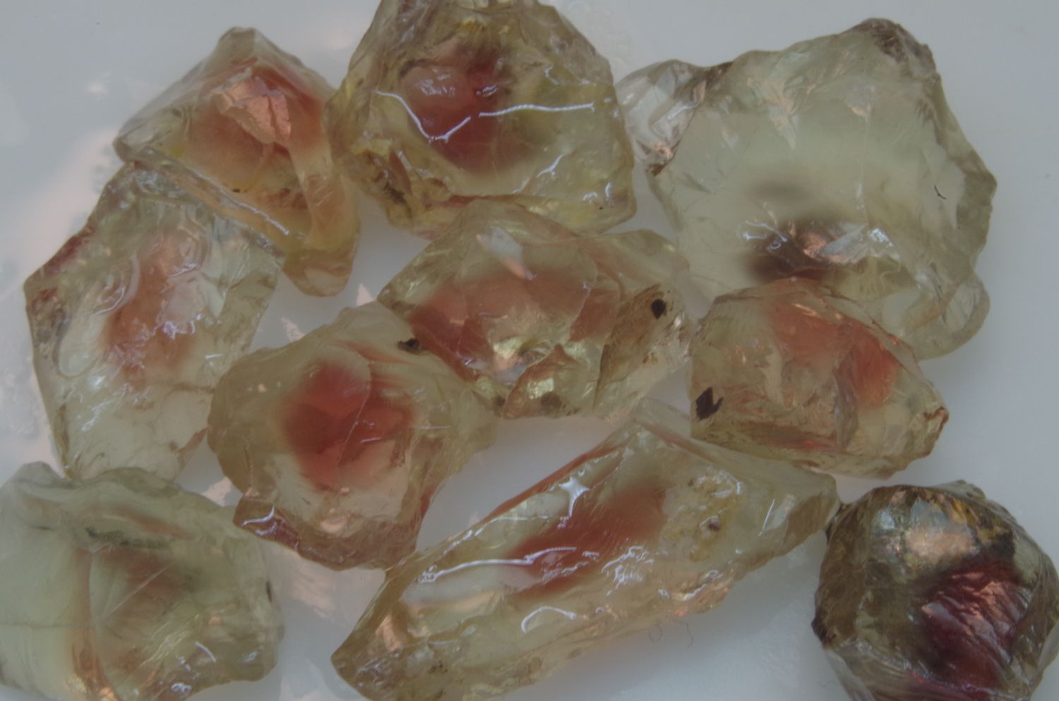 Facet Grade Mix Parcel Oregon Sunstone 122.5ct (24.5 gram) IS2564