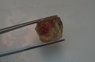 Red Oregon Sunstone Facet Grade Rough 22.5ct (4.5grm) IS2547