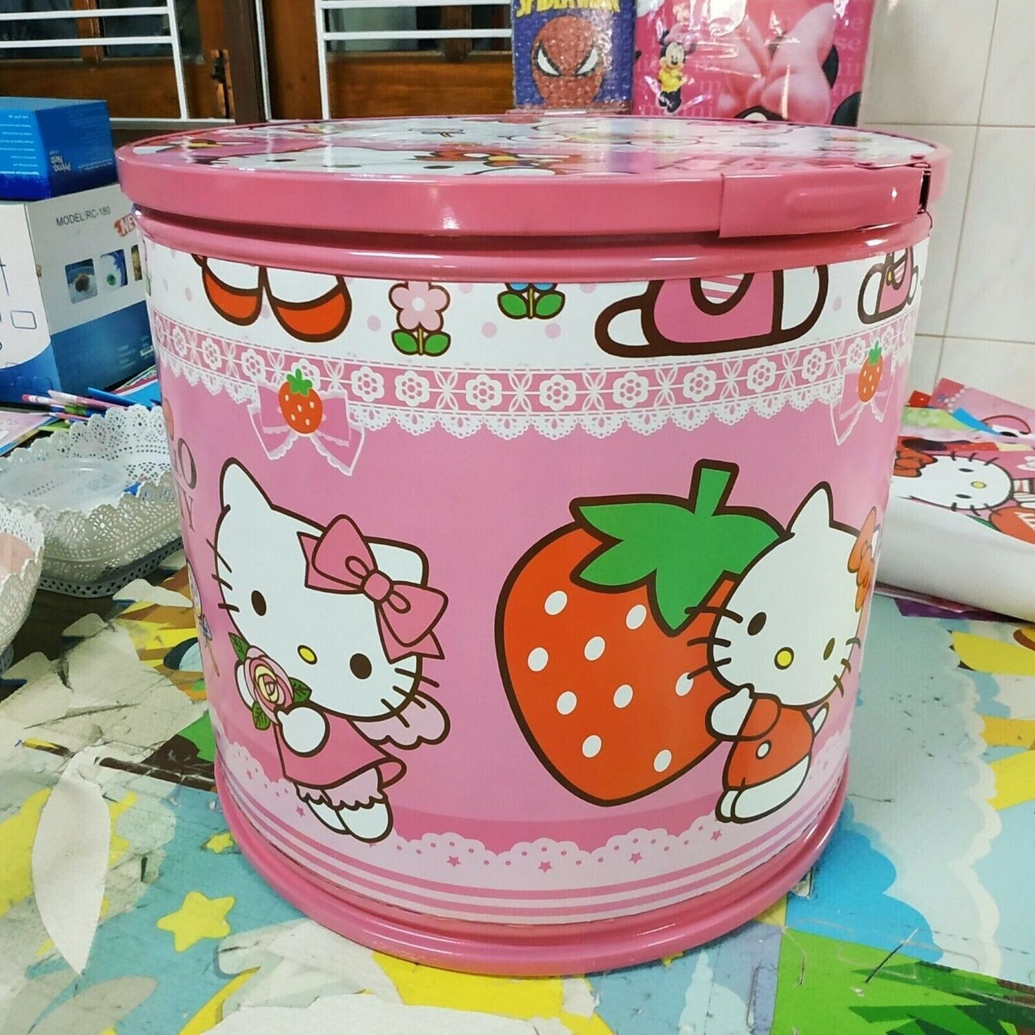 Hello Kitty Extra Large Coin Piggy Bank 39 x 45 x 39 cm, Any Designs you want