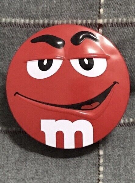 M&amp;M&#39;s &amp; Skittles Red Candy Character Metal Box Tin Made In Thailand 14 cm.