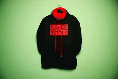 ONEPLUS NEVER SETTLE Hoodie