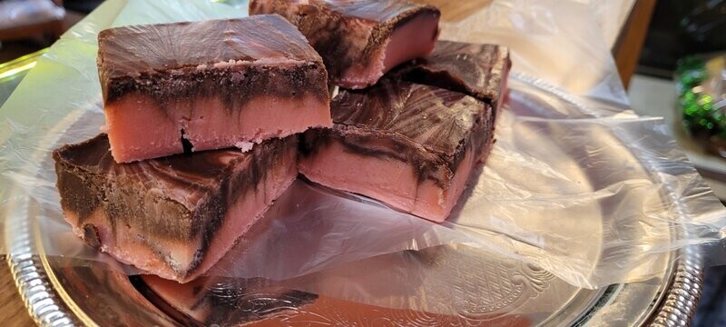Raspberry Choc Swirl