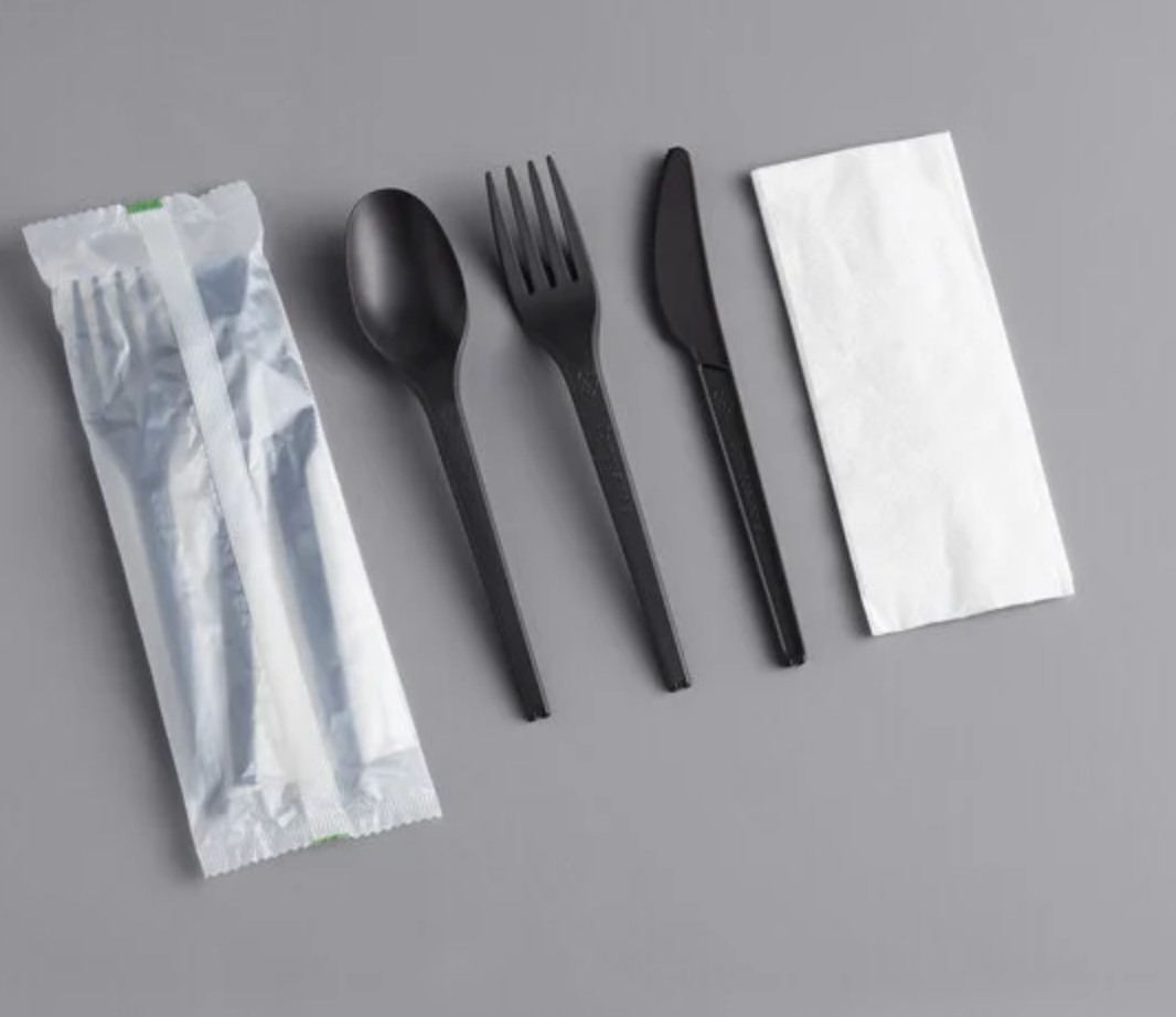 4P MW CUTLERY KIT