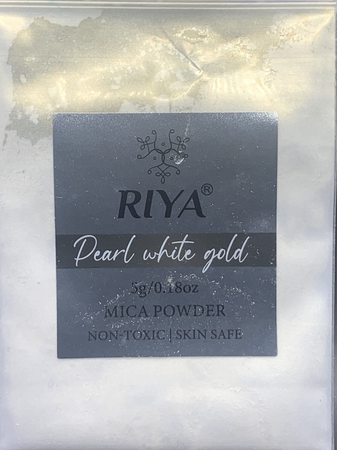 Pearl white gold