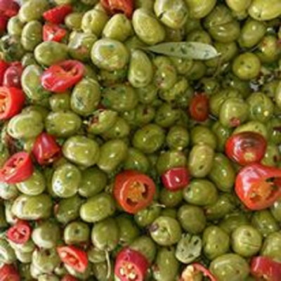 Olive verdi schiacciate