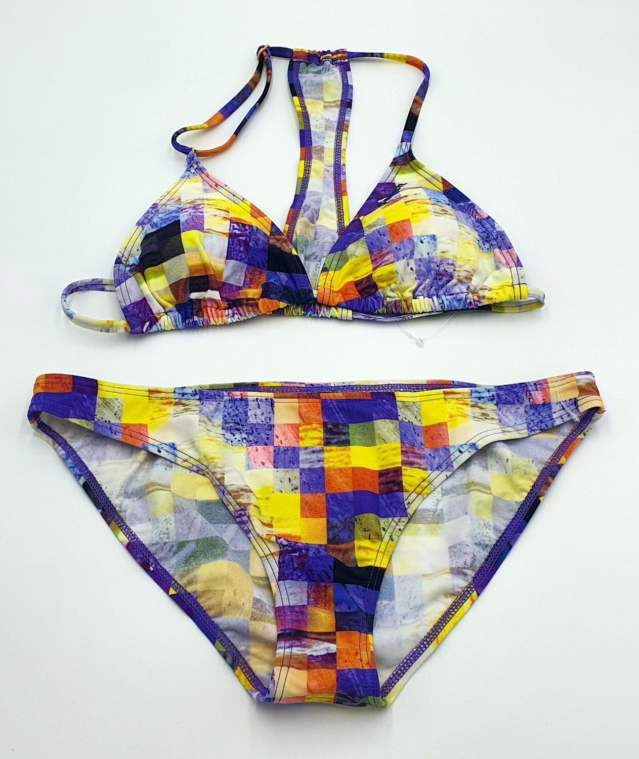 Bench Damen Bikini-Set TORI bunt Spaghettiträger mit stylischem Rückensteg und Bikini-Hose Gr. L