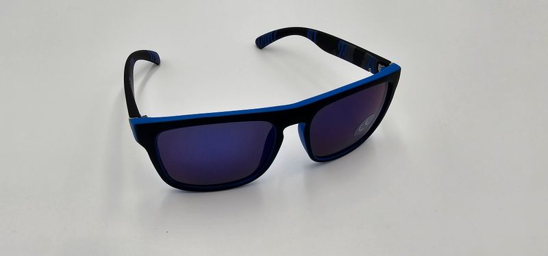 AOOYOWEILY Vintage Retro Modebrille in Eisblau verspiegelt – Leicht, trendy &amp; unisex