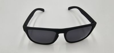 AOOYOWEILY Vintage Retro Modebrille in Schwarz leicht verspiegelt – Leicht, trendy & unisex