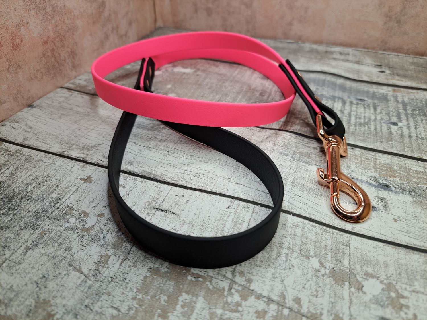 Biothane black and bright pink