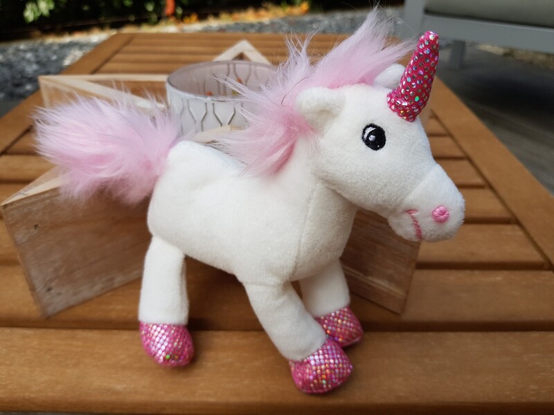 Schaffer-Plüschtier Einhorn Schaffer-Plüschtier Einhorn "Shiny" 18 cm