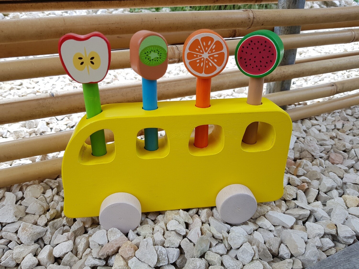 Spielba Bus Pop-Up mit Früchte