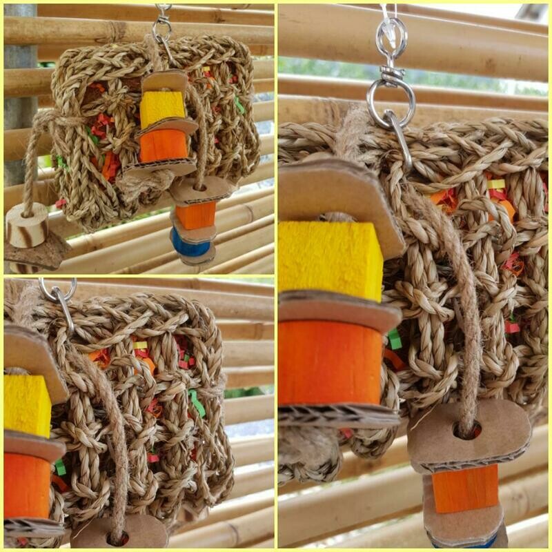 Cage Toy, Seegras Tasche