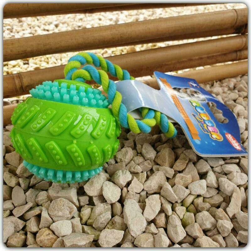 Ball mit Seil 8 cm