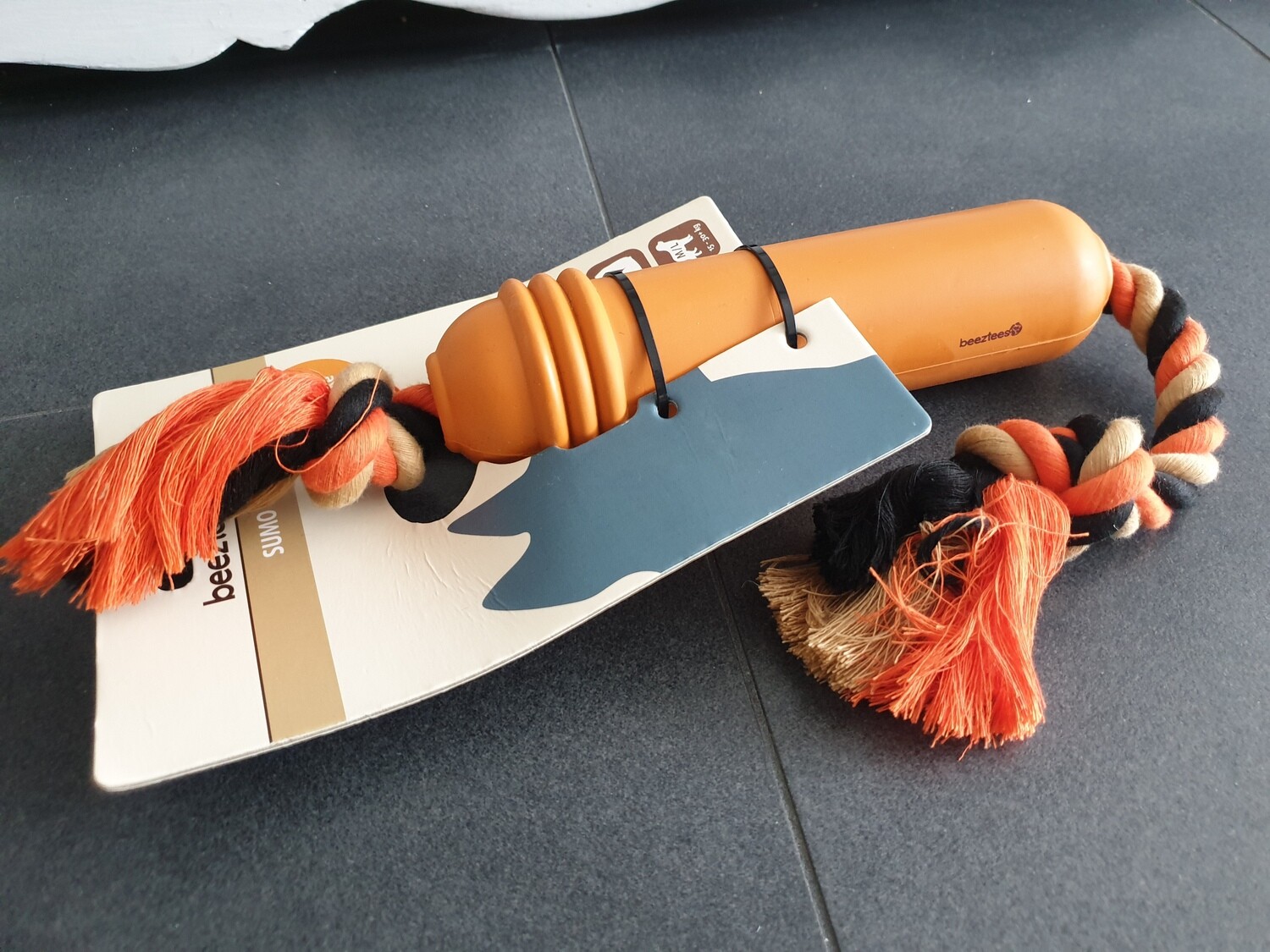 Beeztees Sumo Fit orange / 20 cm x 6 cm x 6 cm