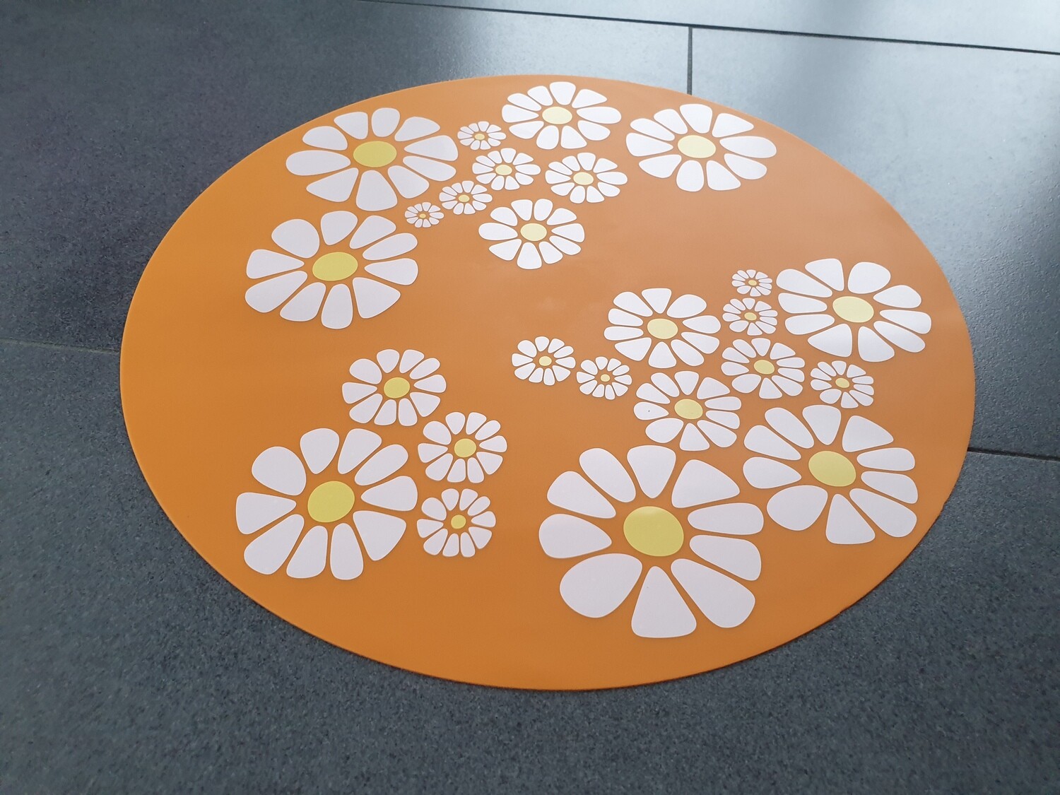 Unterlegmatte für Trinkbrunnen LITTLE FLOWER orange 35,5 cm