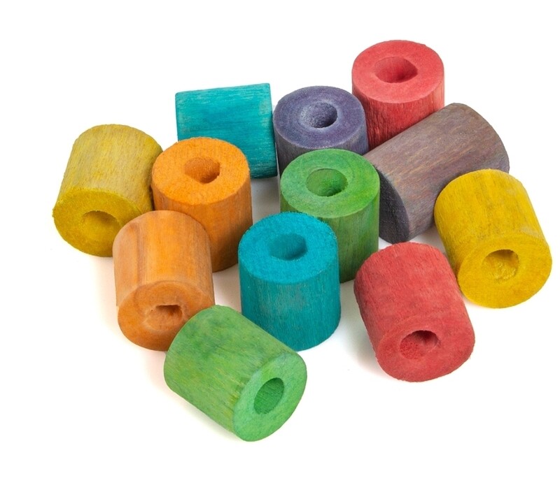 bunte Holz-Spulen