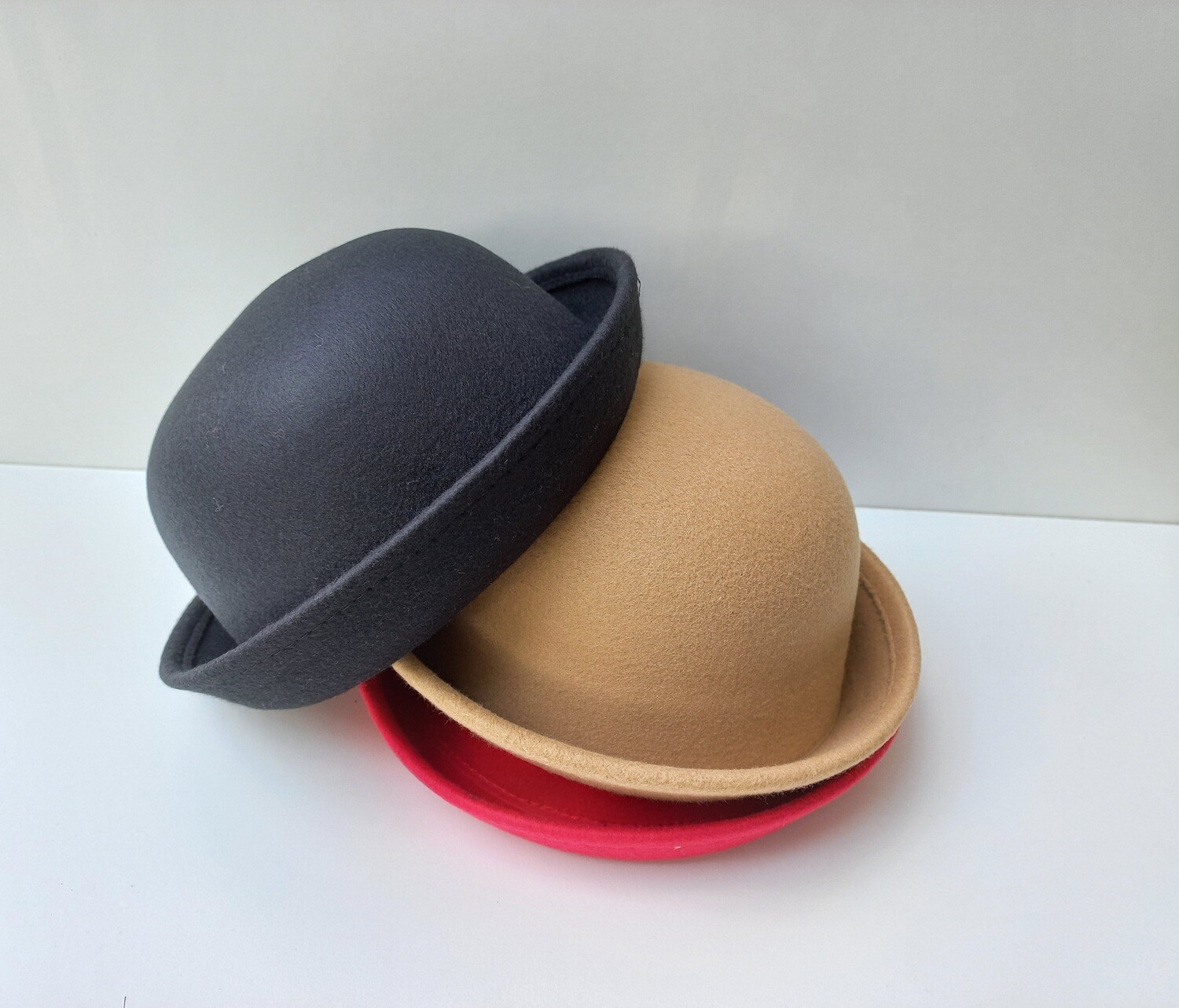 Kids/ Toddlers Solid Bowler Hat (Crown 