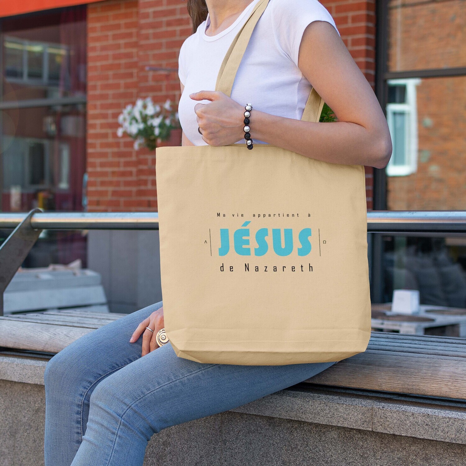 Tote bag beige/bleu &quot;Ma vie appartient à Jésus&quot;