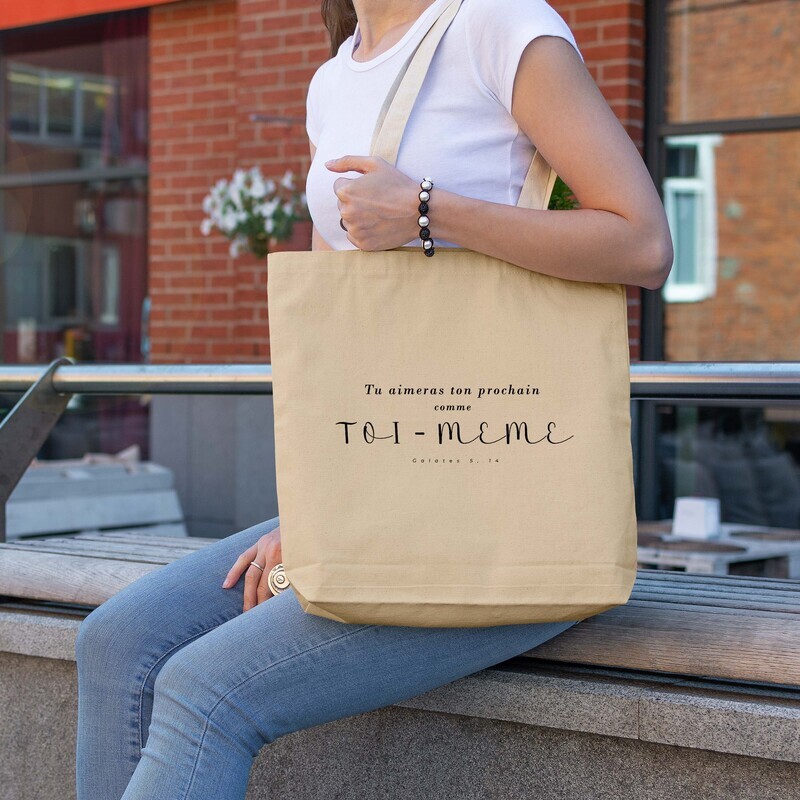 Tote bag beige &#39;&#39;Aime ton prochain&quot;