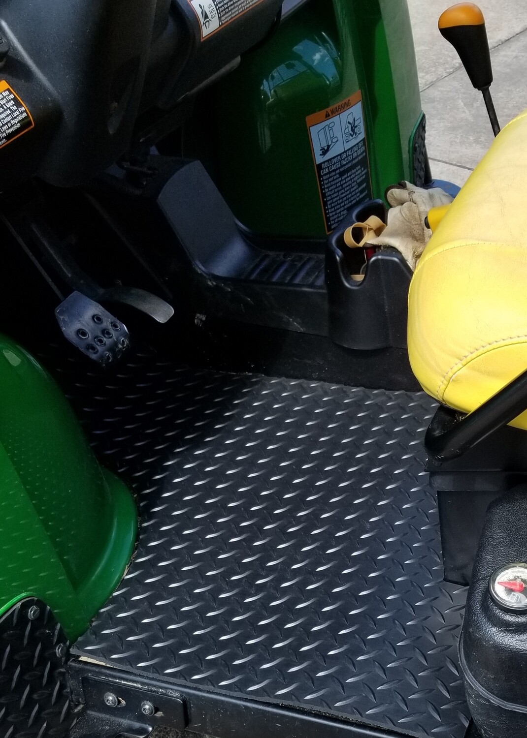 Gator Floor Mats -John Deere Gator 825, 625, HPX