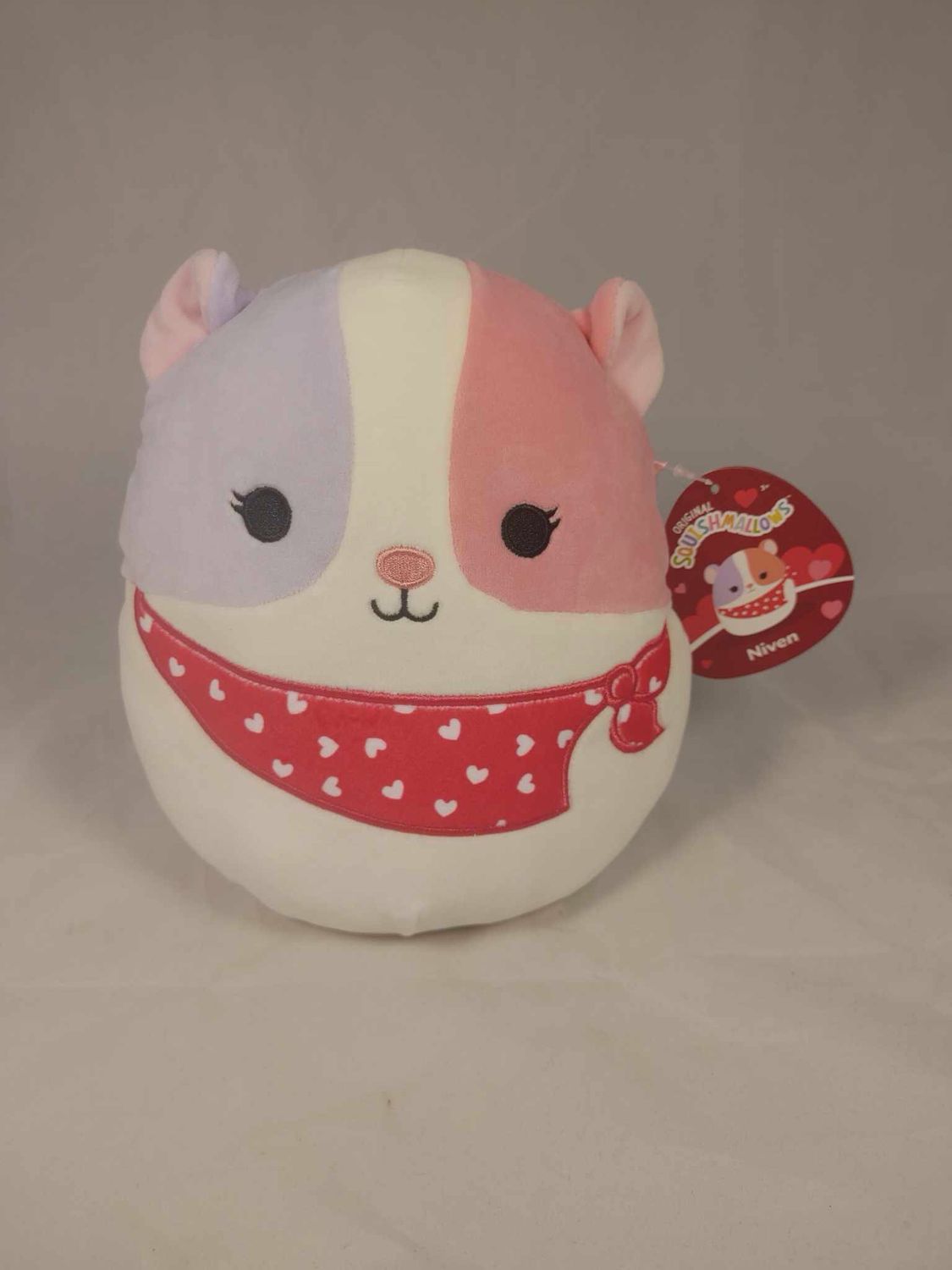 Niven Squishmellow