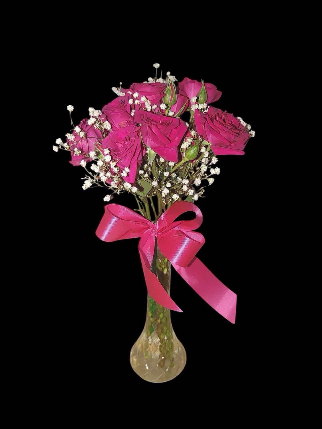 Sweetheart Rose Dozen In A Budvase