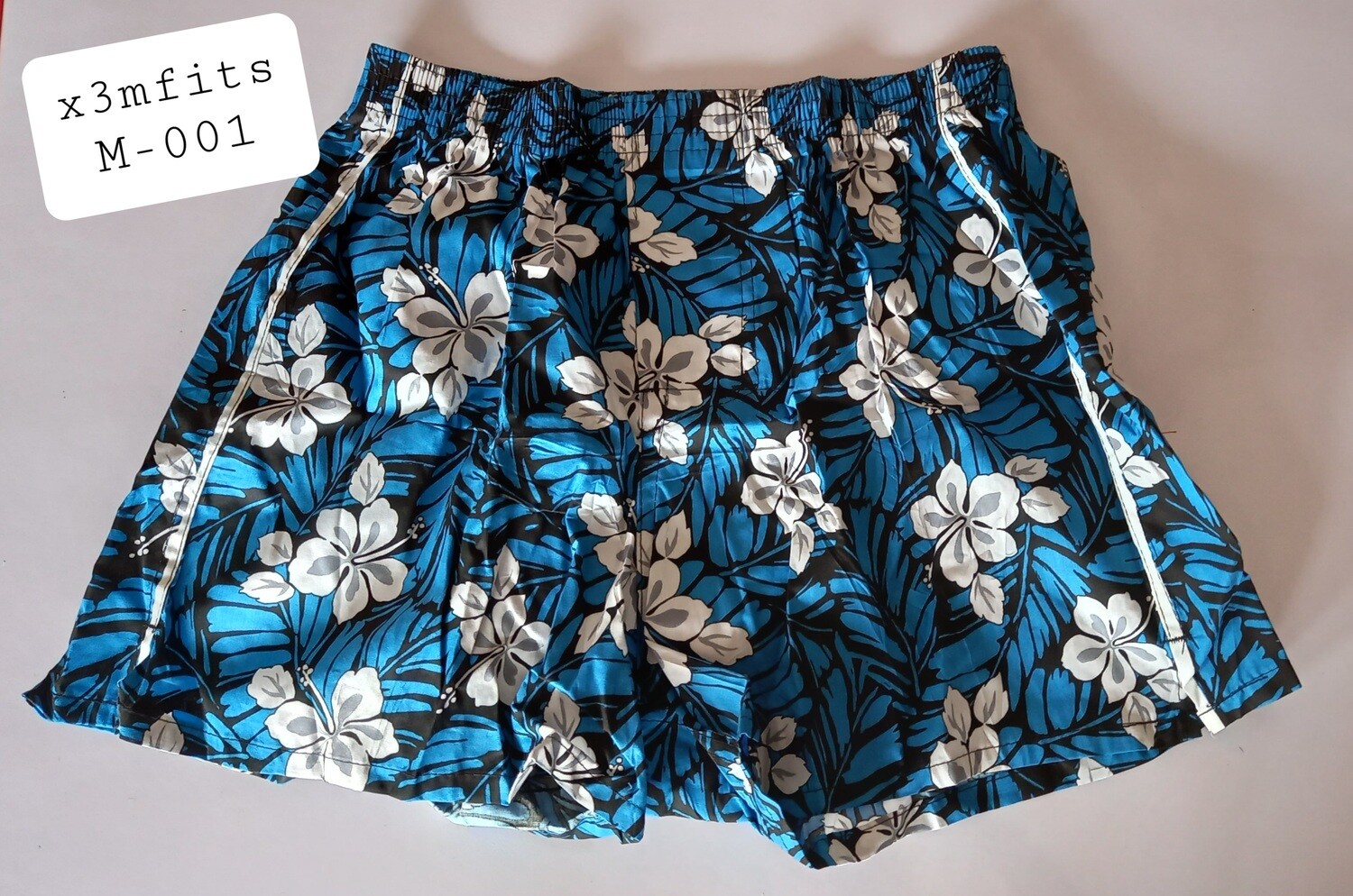 Banana Boxer, Medium Size