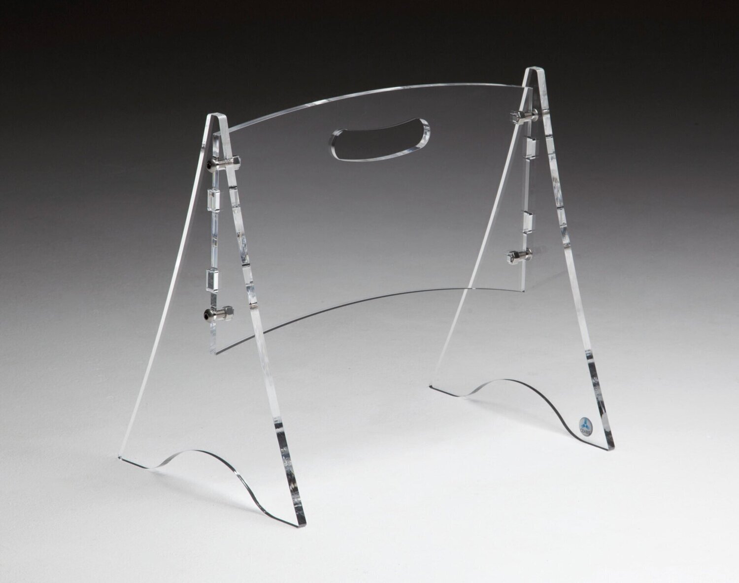 Support en plexiglas pour exposition de cercueils