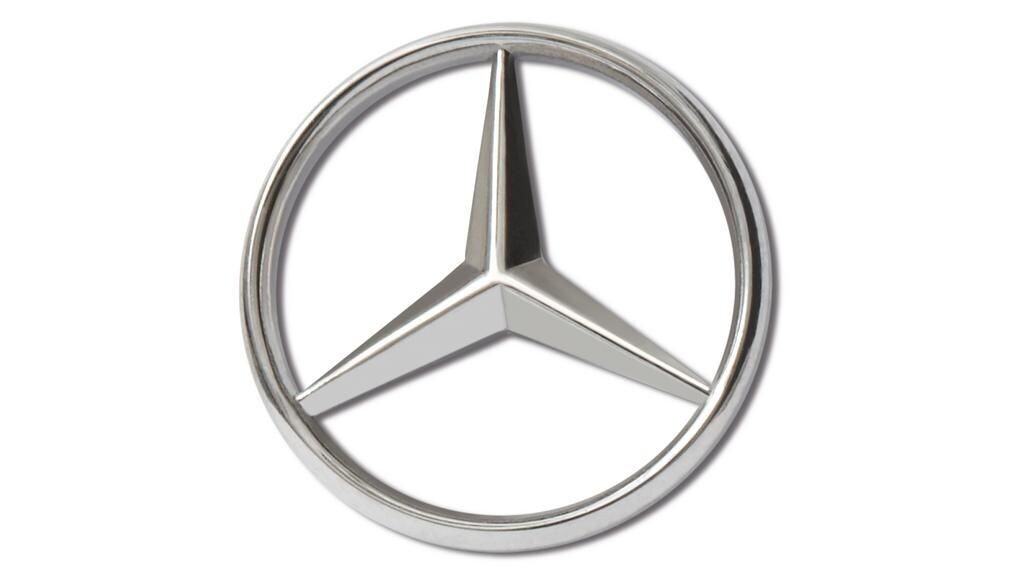 Pin, Stella Mercedes
