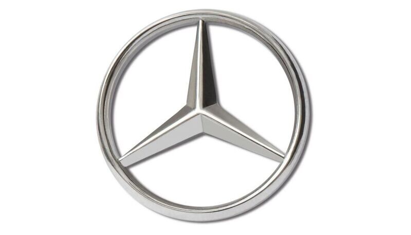 Pin, Stella Mercedes